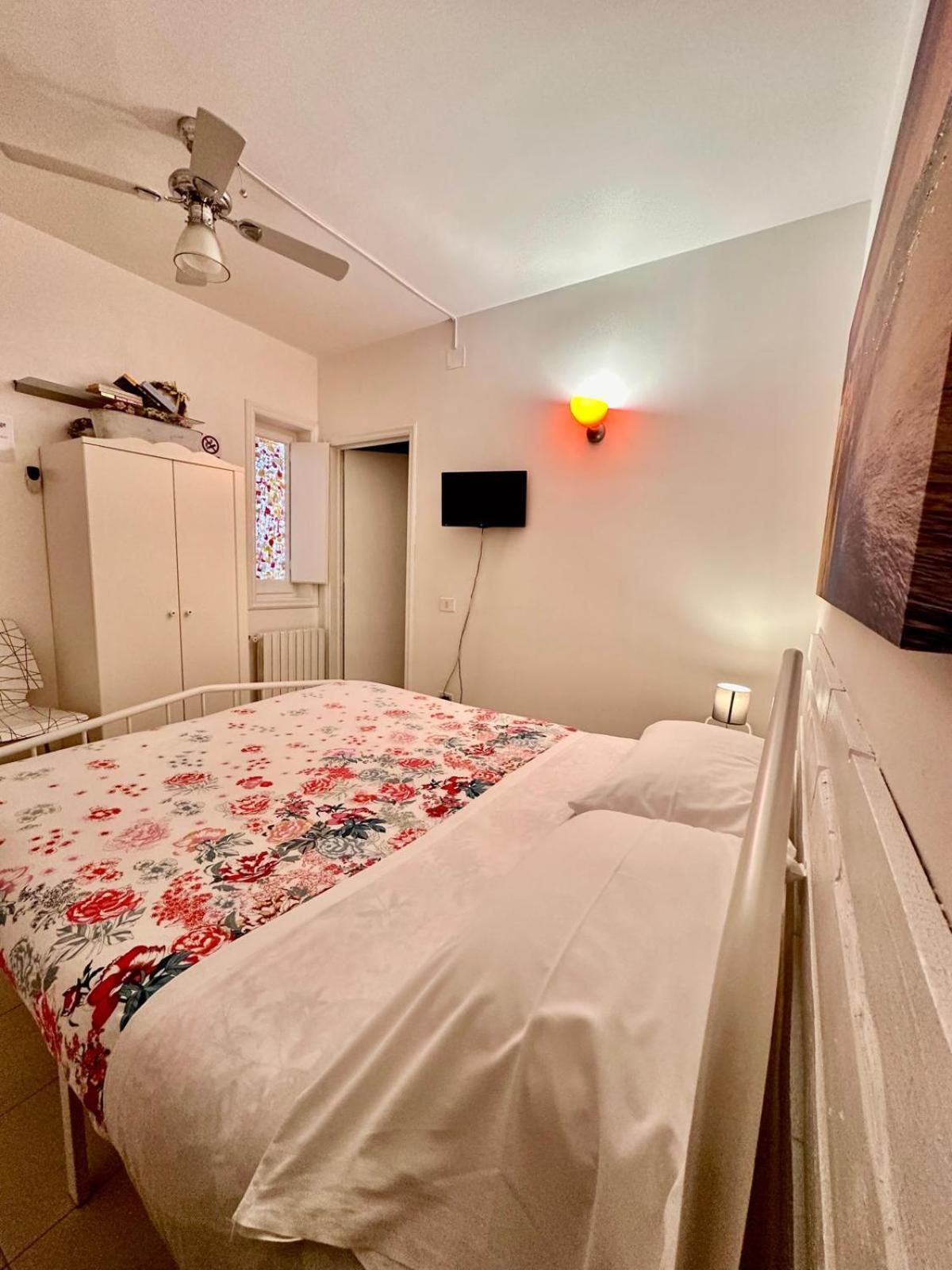 A Casa Di Anna Acomodação com café da manhã Polignano a Mare Exterior foto